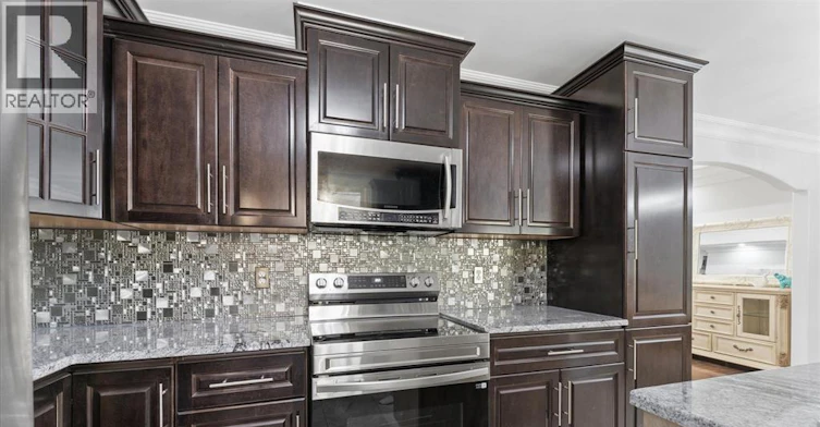 1055 Roseland Drive South, Windsor, ON, N9G 1T9 - 14
