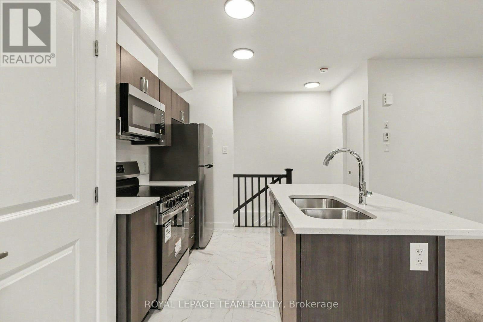 M-1063 Cedar Creek Drive, Ottawa, ON, K0A 2P0 - 9