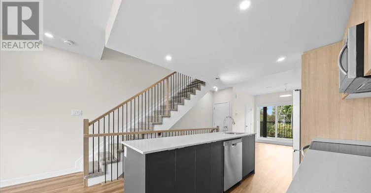 217 Antelope Private, Ottawa, ON, K2W 0C7 - 10