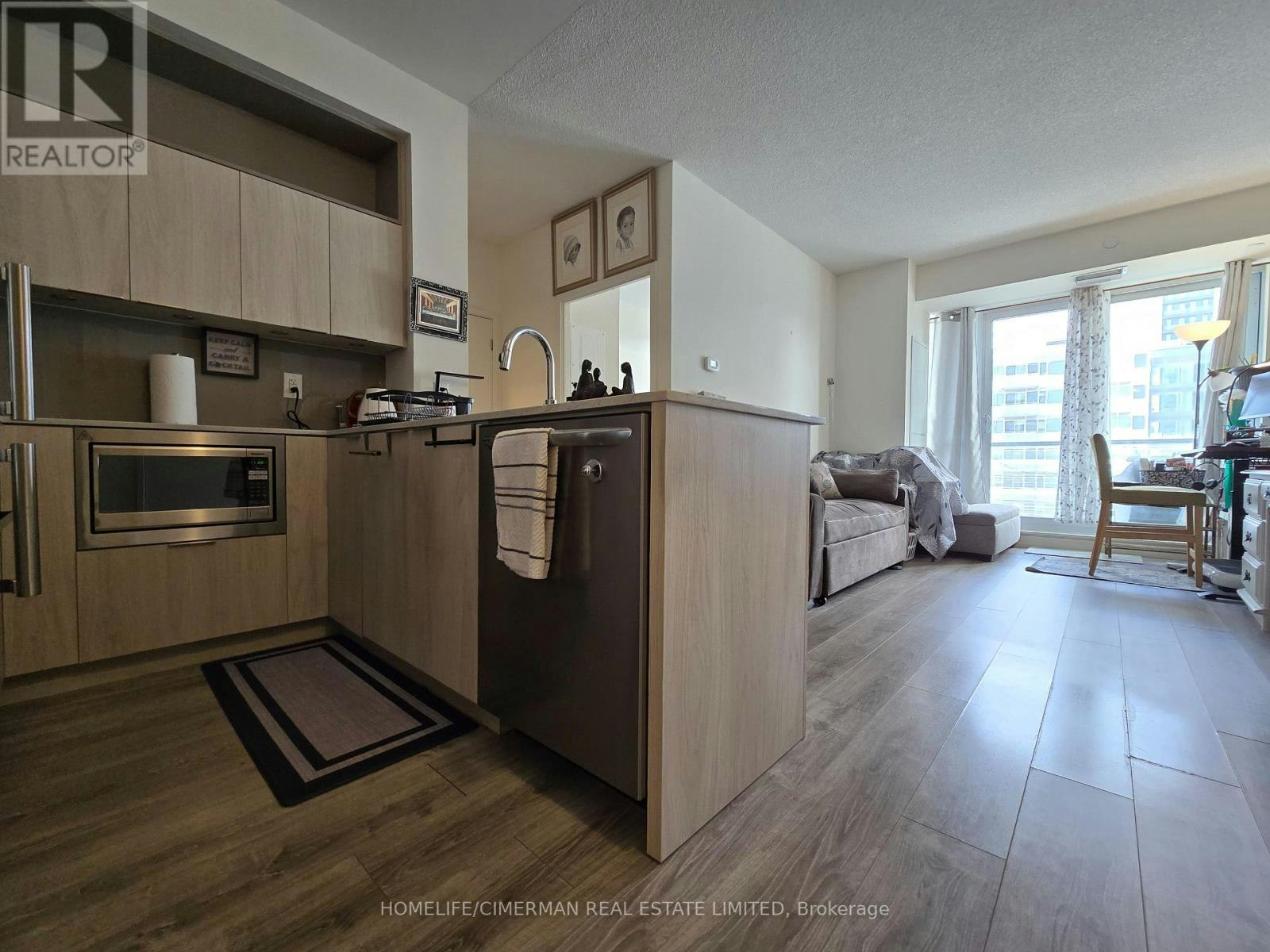 613-200 Sackville Street, Toronto, ON, M5A 0C4 - 6