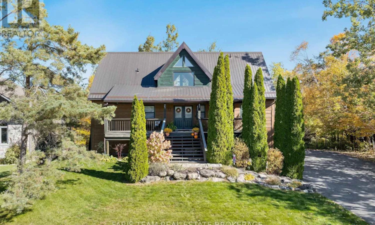 17 Bridle Path