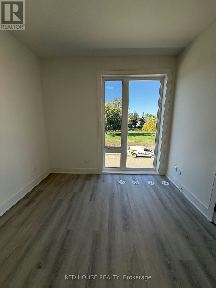 290 Ellis Avenue, St. Catharines, ON, L2P 0G9 - 15