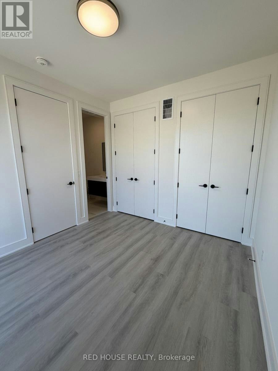 290 Ellis Avenue, St. Catharines, ON, L2P 0G9 - 18