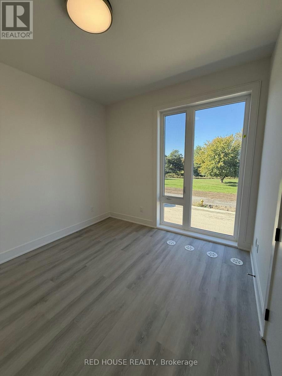 290 Ellis Avenue, St. Catharines, ON, L2P 0G9 - 13