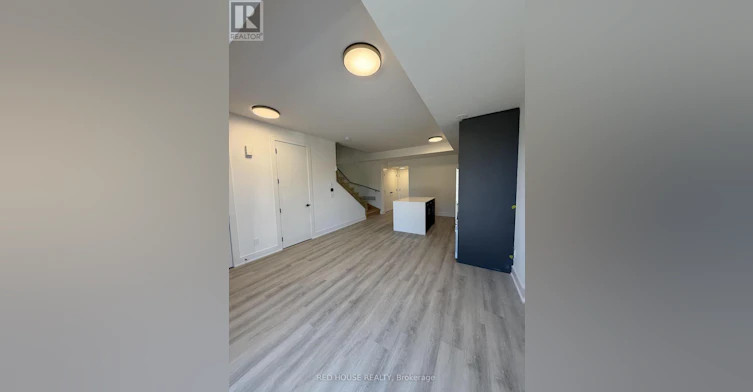 290 Ellis Avenue, St. Catharines, ON, L2P 0G9 - 3