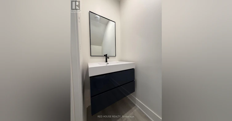 290 Ellis Avenue, St. Catharines, ON, L2P 0G9 - 9