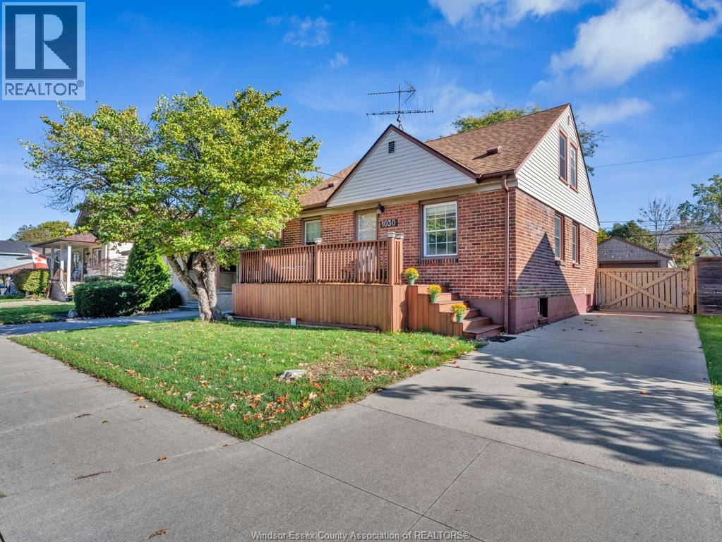 1030 Fairview Boulevard, Windsor, ON, N8S 3E7