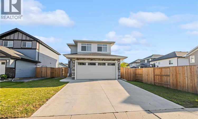 814 Labine Crescent