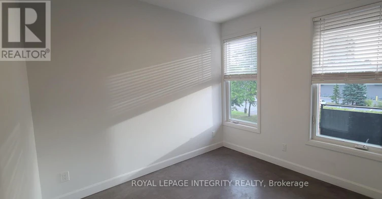 A-396 Marguerite Avenue, Ottawa, ON, K1L 7W6 - 9