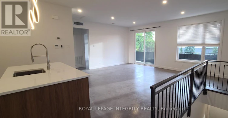 A-396 Marguerite Avenue, Ottawa, ON, K1L 7W6 - 3