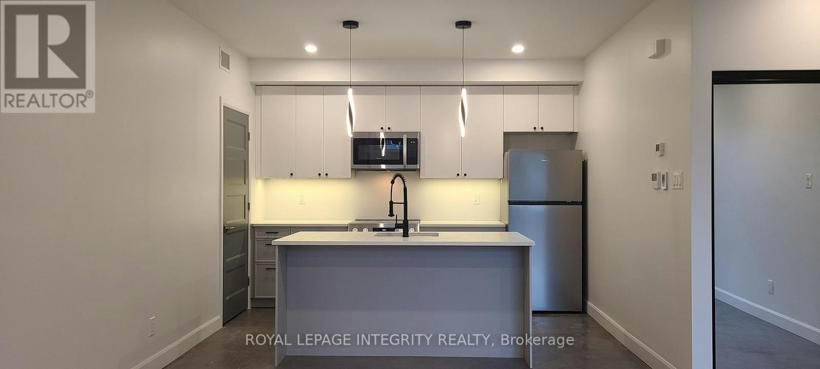B-398 Marguerite Avenue, Ottawa, ON, K1L 7W6 - 4