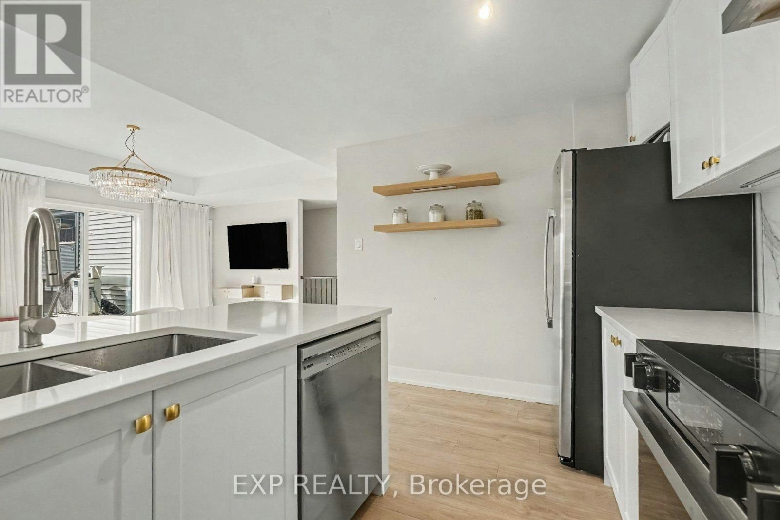 512 Lillian Freiman Private, Ottawa, ON, K2J 7K7 - 19