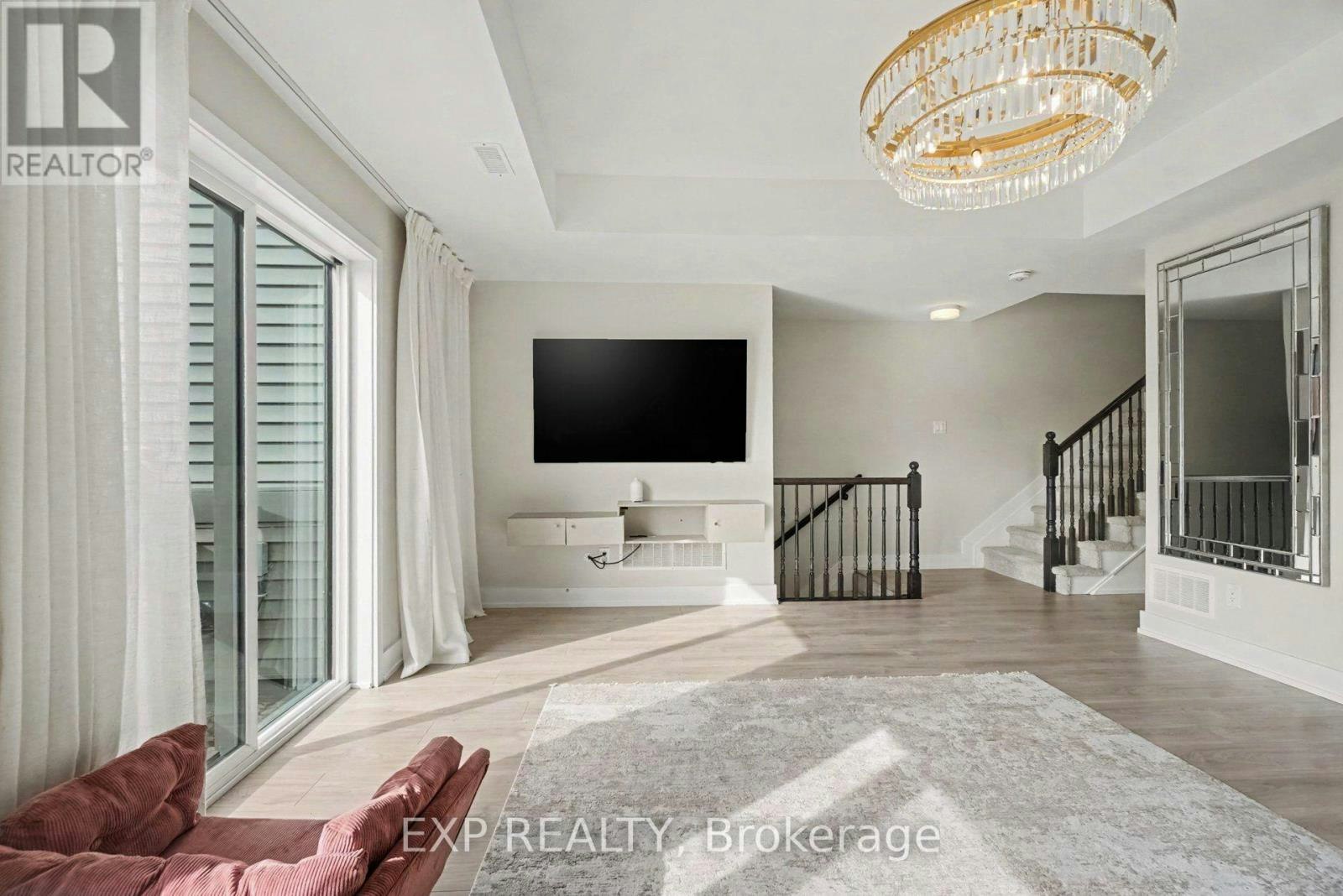 512 Lillian Freiman Private, Ottawa, ON, K2J 7K7 - 8