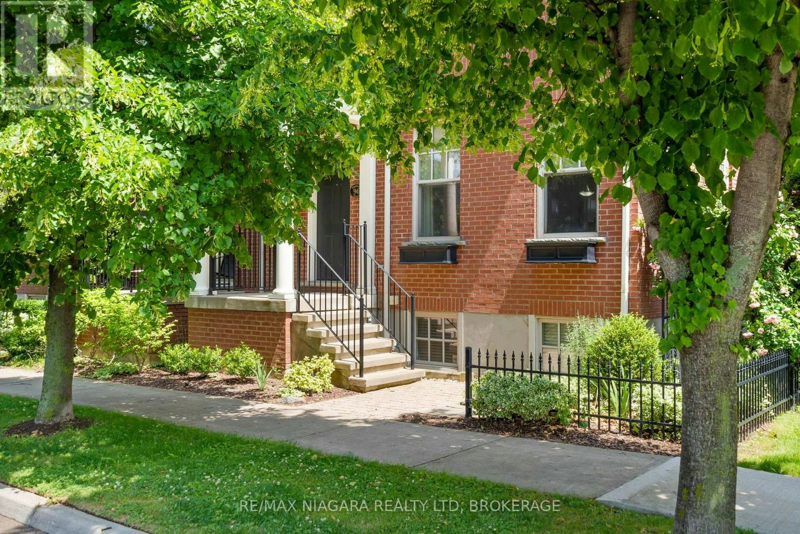 96 Garrison Village Drive, Niagara-on-the-Lake, ON, L0S 1J0