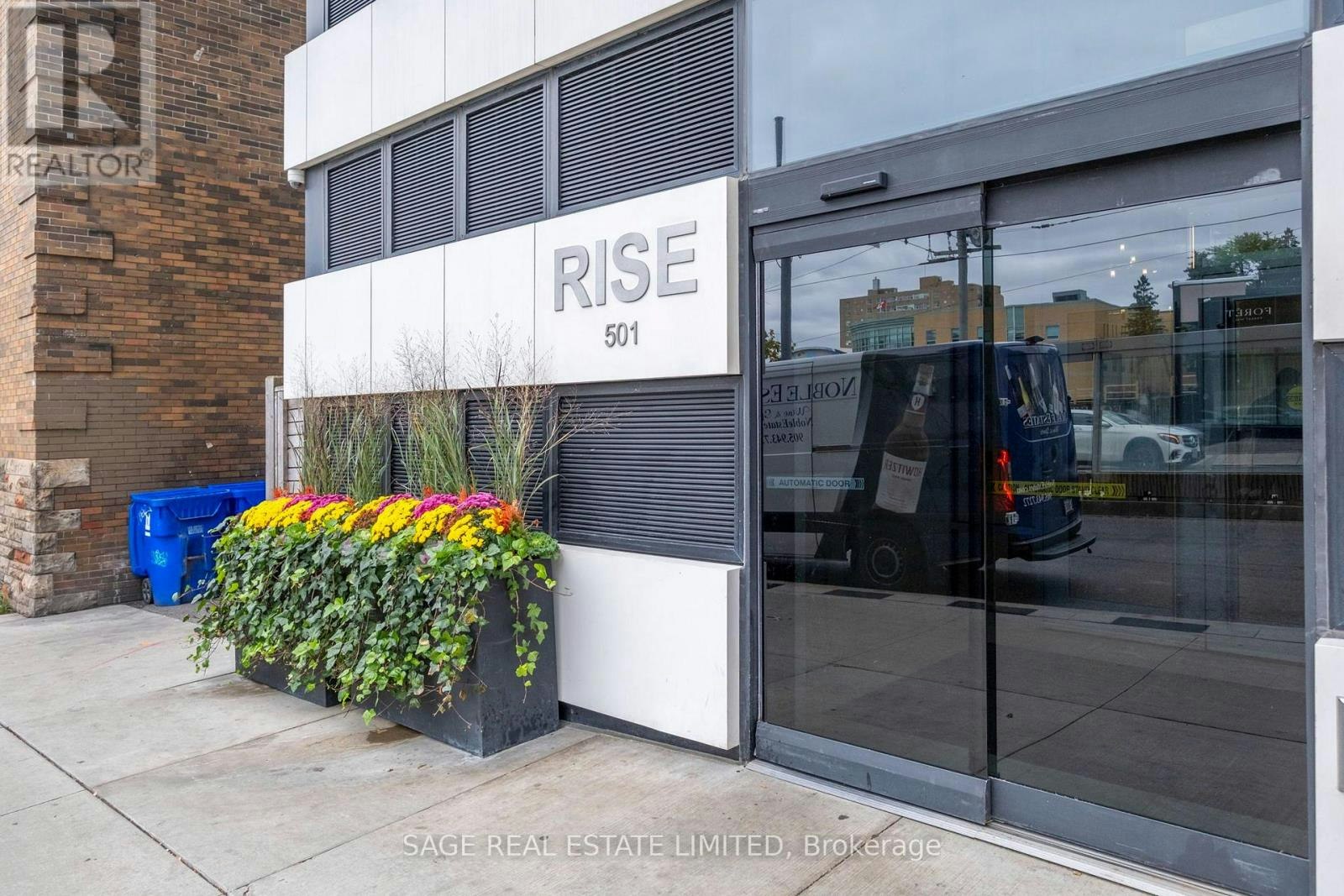 908-501 St Clair Avenue W, Toronto, ON, M5P 0A2 - 3
