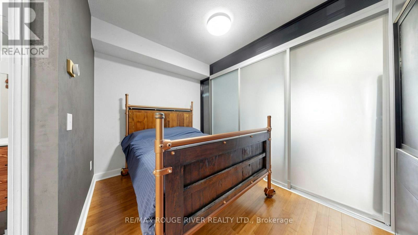 322-25 Cole Street, Toronto, ON, M5A 4M3 - 6