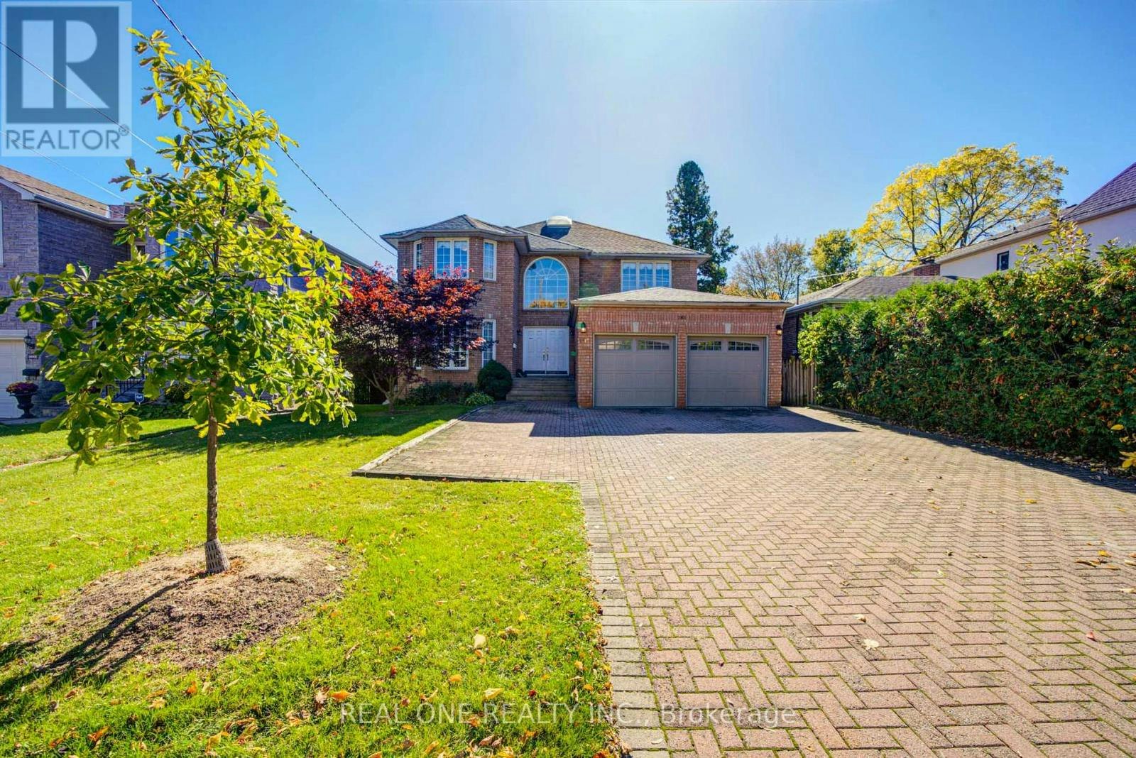 261 Mckee Avenue, Toronto, ON, M2N 4E2