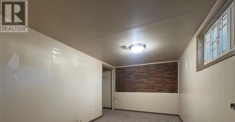 2267 College, Windsor, ON, N9B 1M7 - 13
