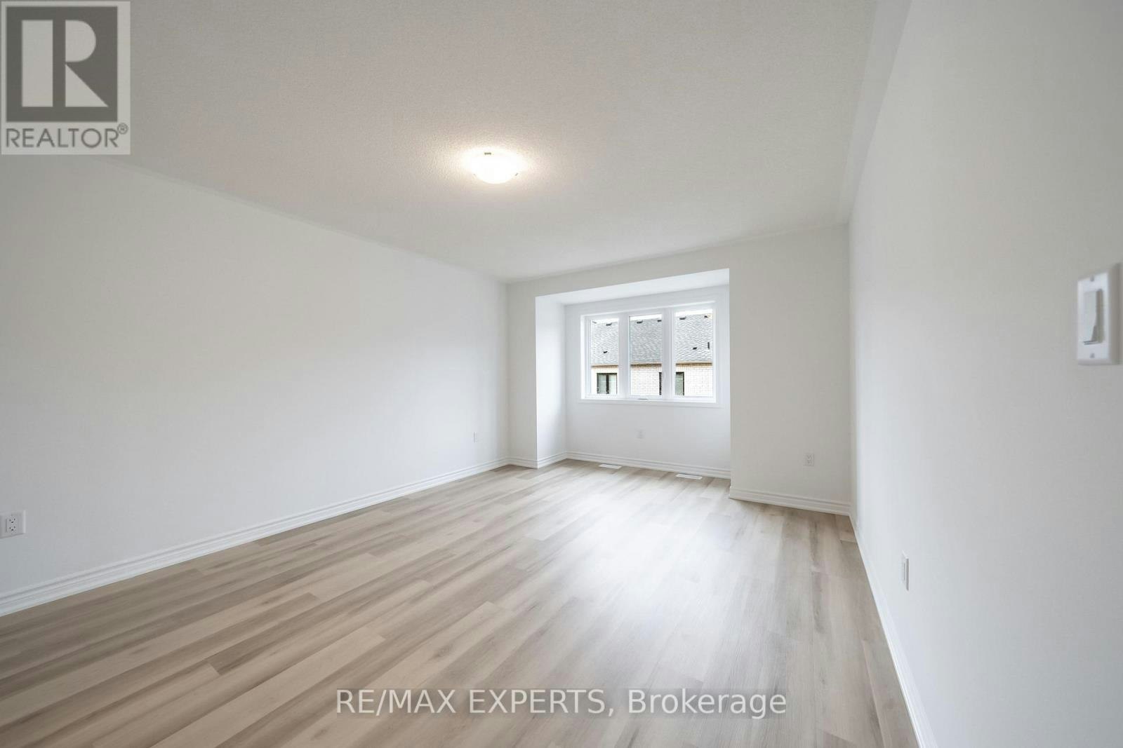 121 Vinewood Crescent, Barrie, ON, L9J 1B5 - 34