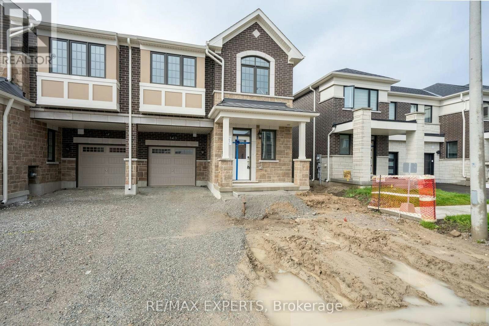 121 Vinewood Crescent, Barrie, ON, L9J 1B5 - 4