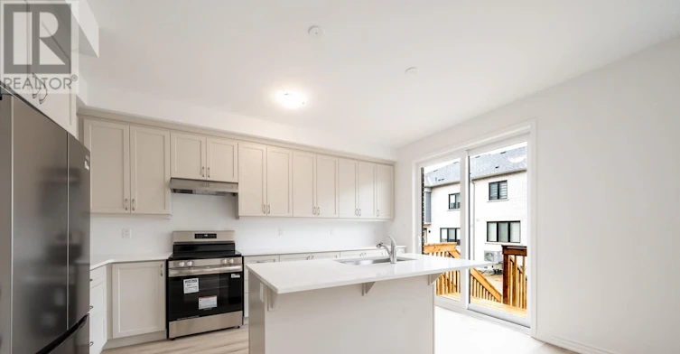 121 Vinewood Crescent, Barrie, ON, L9J 1B5 - 10