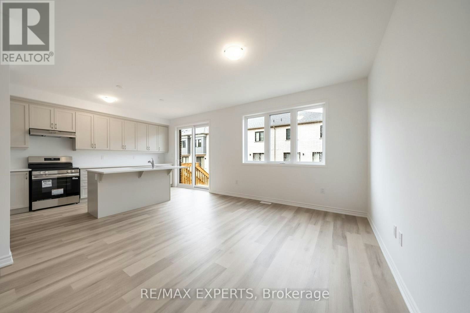 121 Vinewood Crescent, Barrie, ON, L9J 1B5 - 13