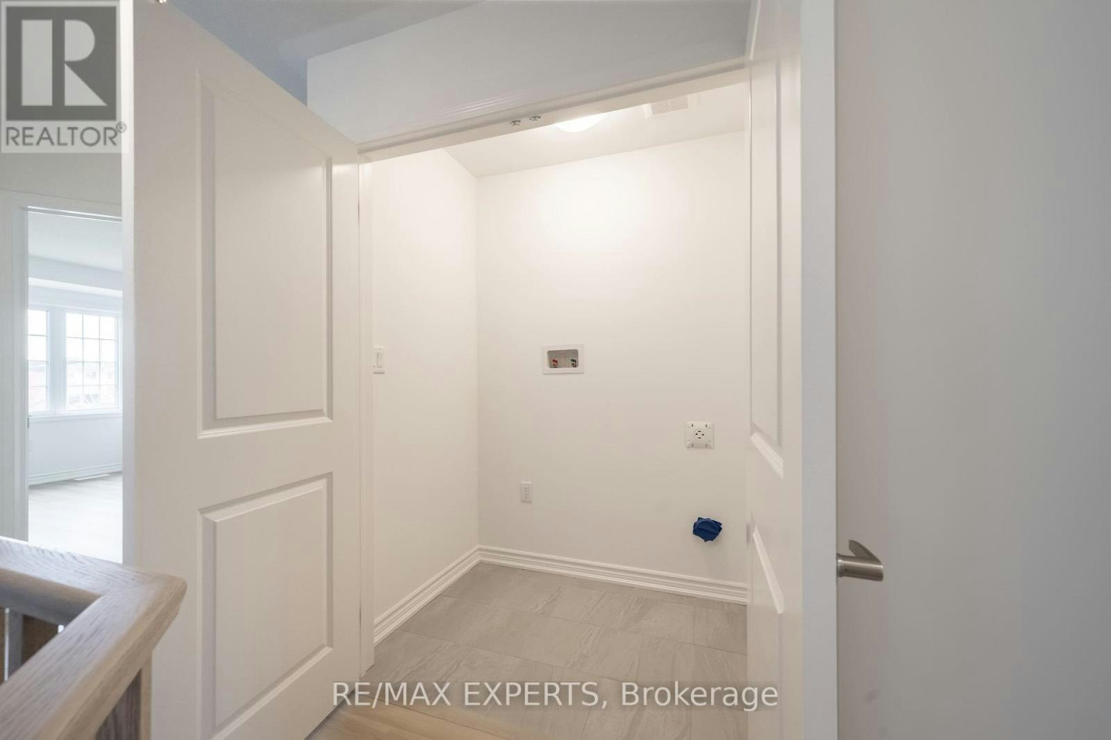 121 Vinewood Crescent, Barrie, ON, L9J 1B5 - 22