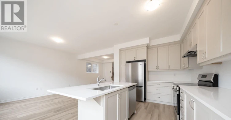 121 Vinewood Crescent, Barrie, ON, L9J 1B5 - 6