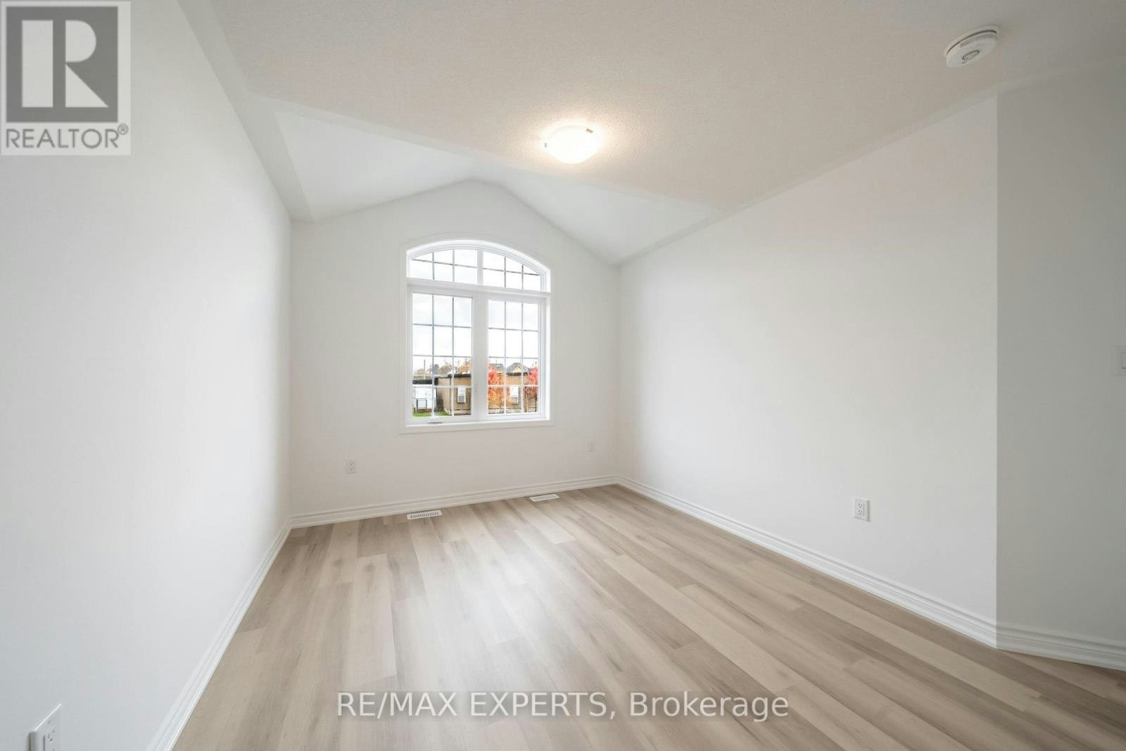 121 Vinewood Crescent, Barrie, ON, L9J 1B5 - 23