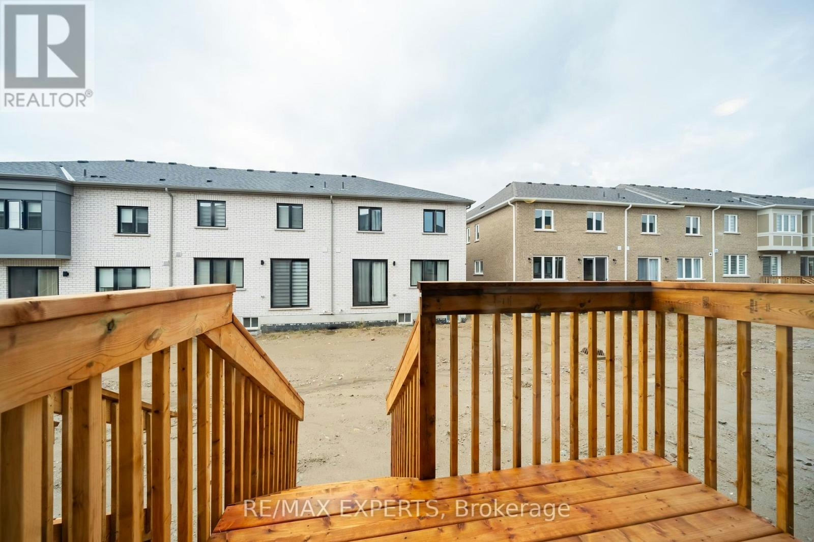 121 Vinewood Crescent, Barrie, ON, L9J 1B5 - 5