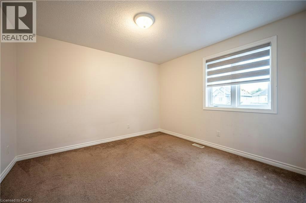 Upper-121 Steeplechase Way, Waterloo, ON, N2K 0E7 - 14