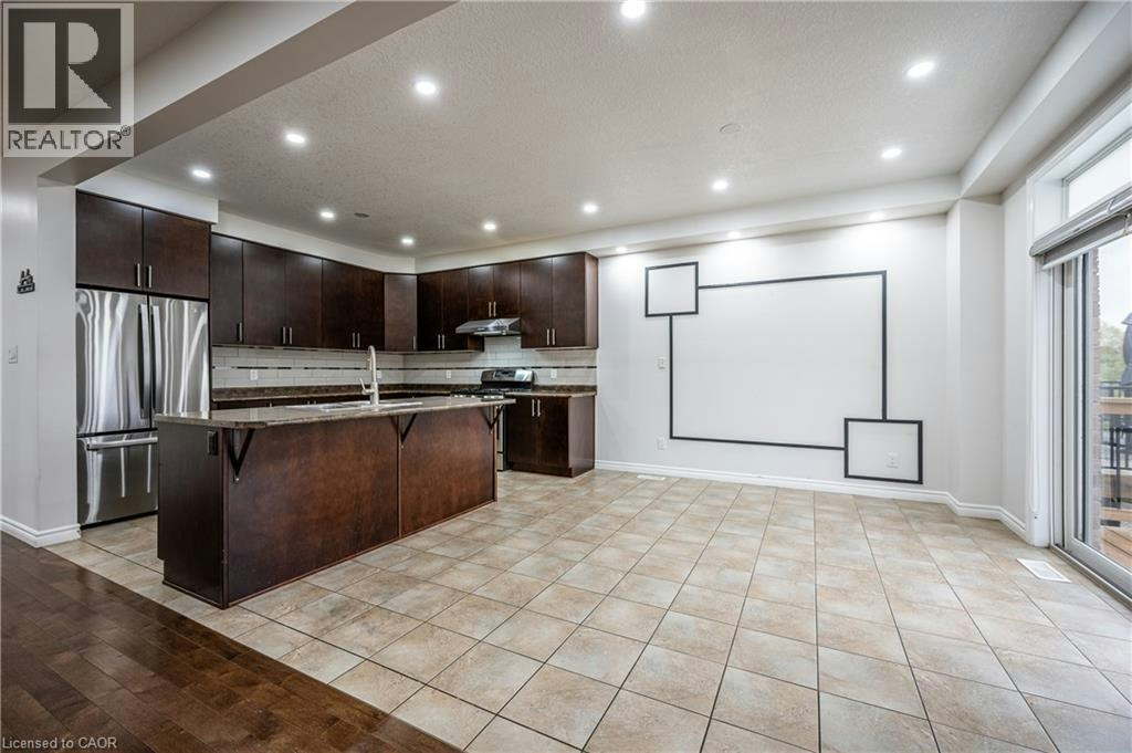 Upper-121 Steeplechase Way, Waterloo, ON, N2K 0E7 - 9