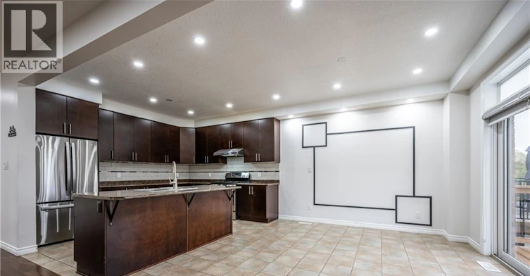 Upper-121 Steeplechase Way, Waterloo, ON, N2K 0E7 - 9