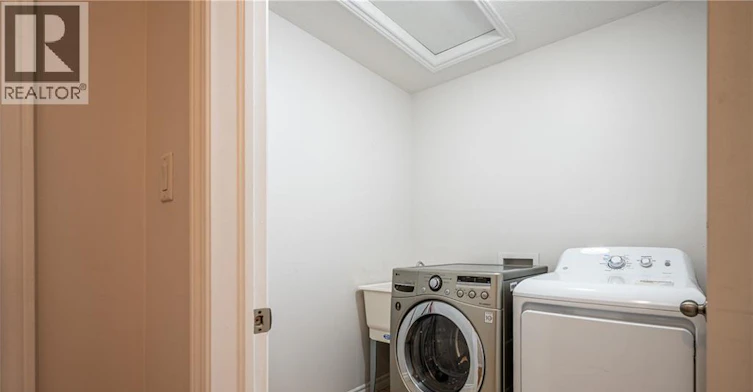 Upper-121 Steeplechase Way, Waterloo, ON, N2K 0E7 - 17