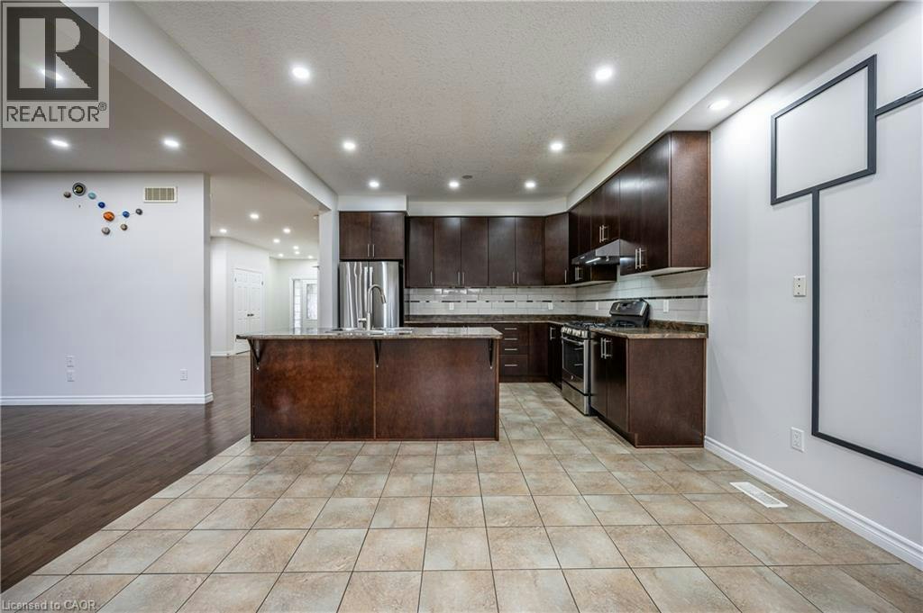 Upper-121 Steeplechase Way, Waterloo, ON, N2K 0E7 - 10