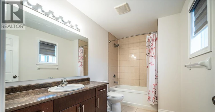Upper-121 Steeplechase Way, Waterloo, ON, N2K 0E7 - 20