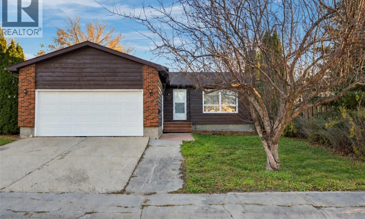 5907 Hague Crescent