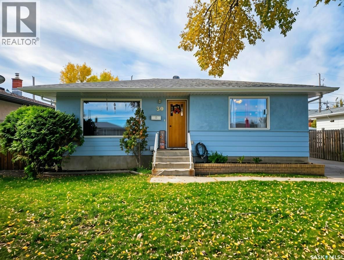 30 Allen Drive, Swift Current, SK, S9H 3A1