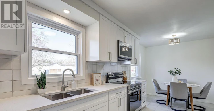 MAIN FLOOR-408 Ridgewood Crescent, London, ON, N6J 3H3 - 8