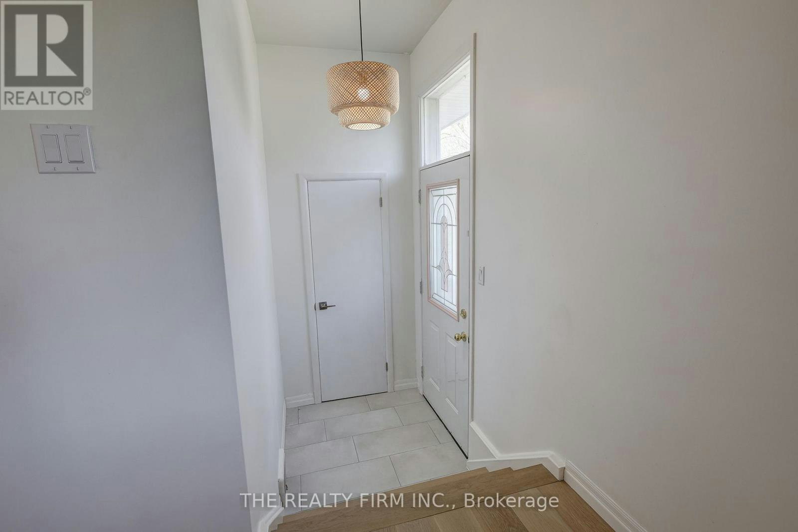 MAIN FLOOR-408 Ridgewood Crescent, London, ON, N6J 3H3 - 2