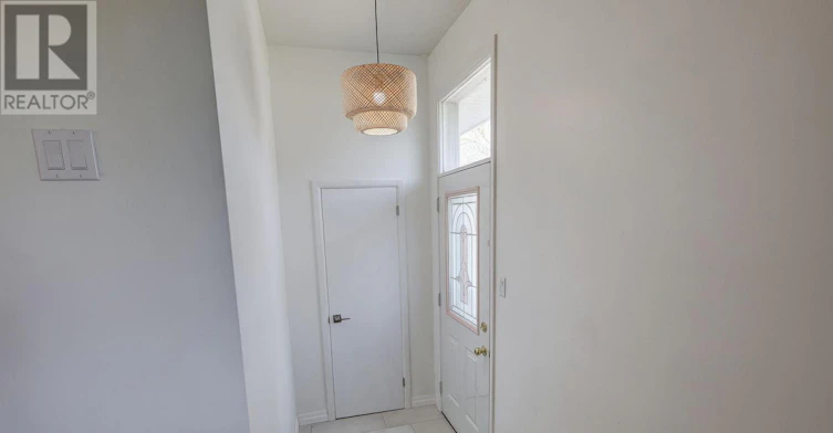 MAIN FLOOR-408 Ridgewood Crescent, London, ON, N6J 3H3 - 2
