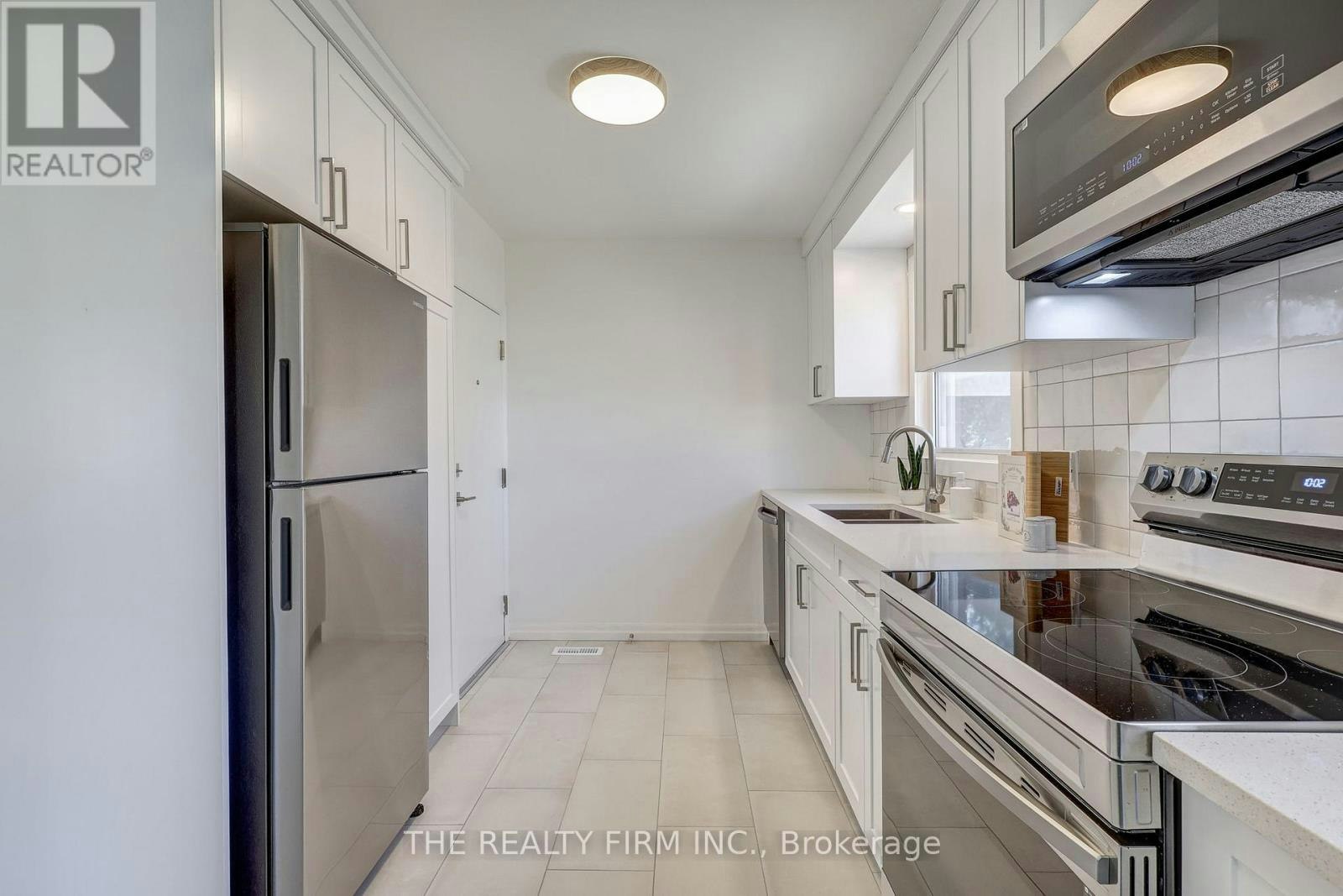 MAIN FLOOR-408 Ridgewood Crescent, London, ON, N6J 3H3 - 9