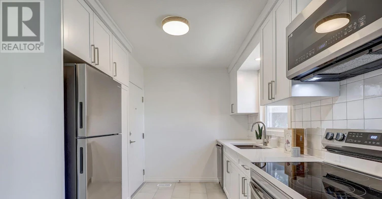 MAIN FLOOR-408 Ridgewood Crescent, London, ON, N6J 3H3 - 9