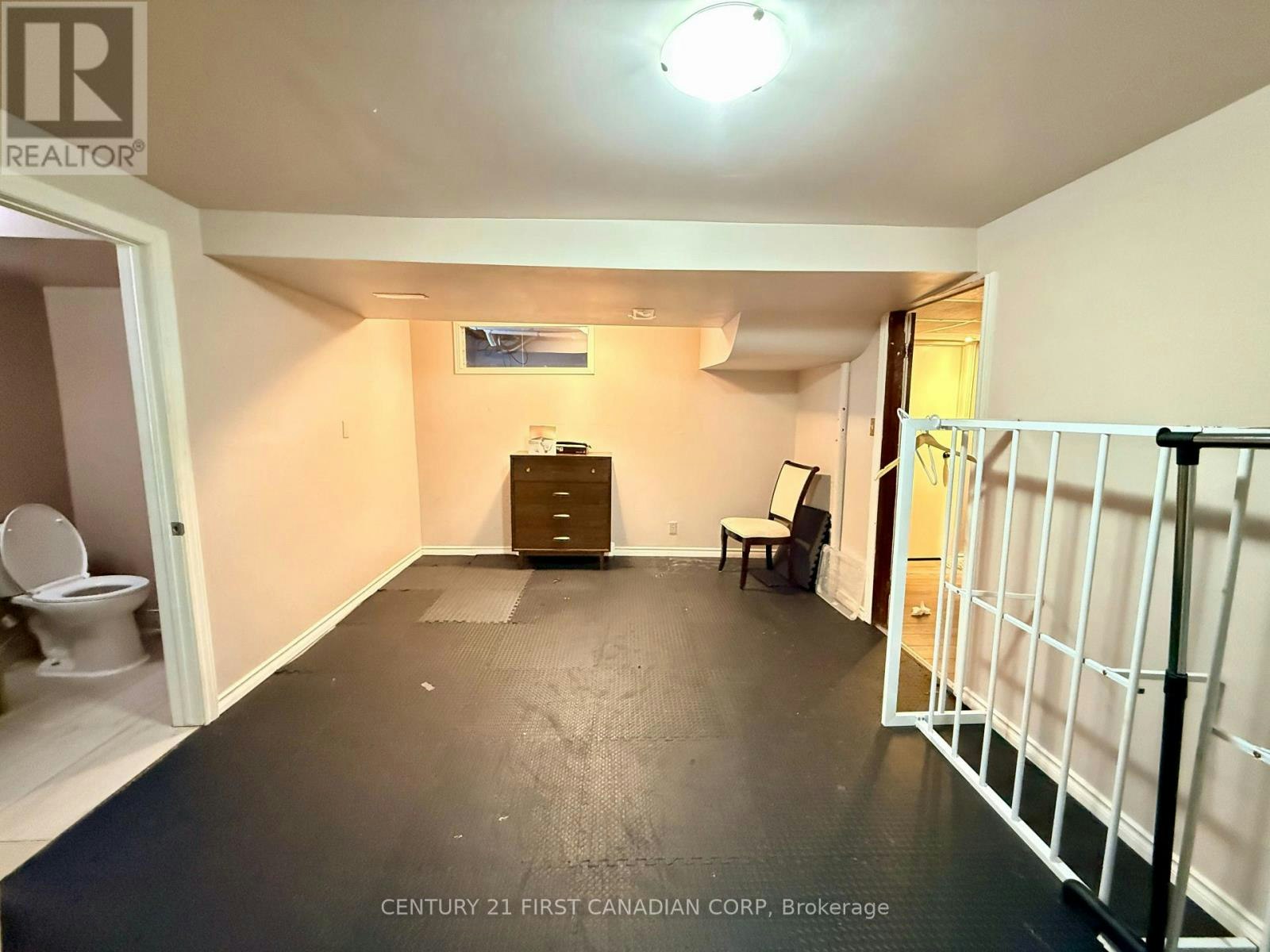 26 Colonial Crescent, London, ON, N6H 4X3 - 34