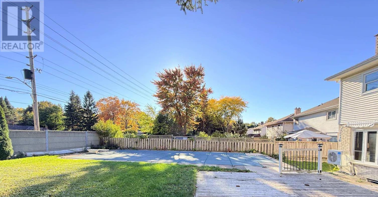 26 Colonial Crescent, London, ON, N6H 4X3 - 36