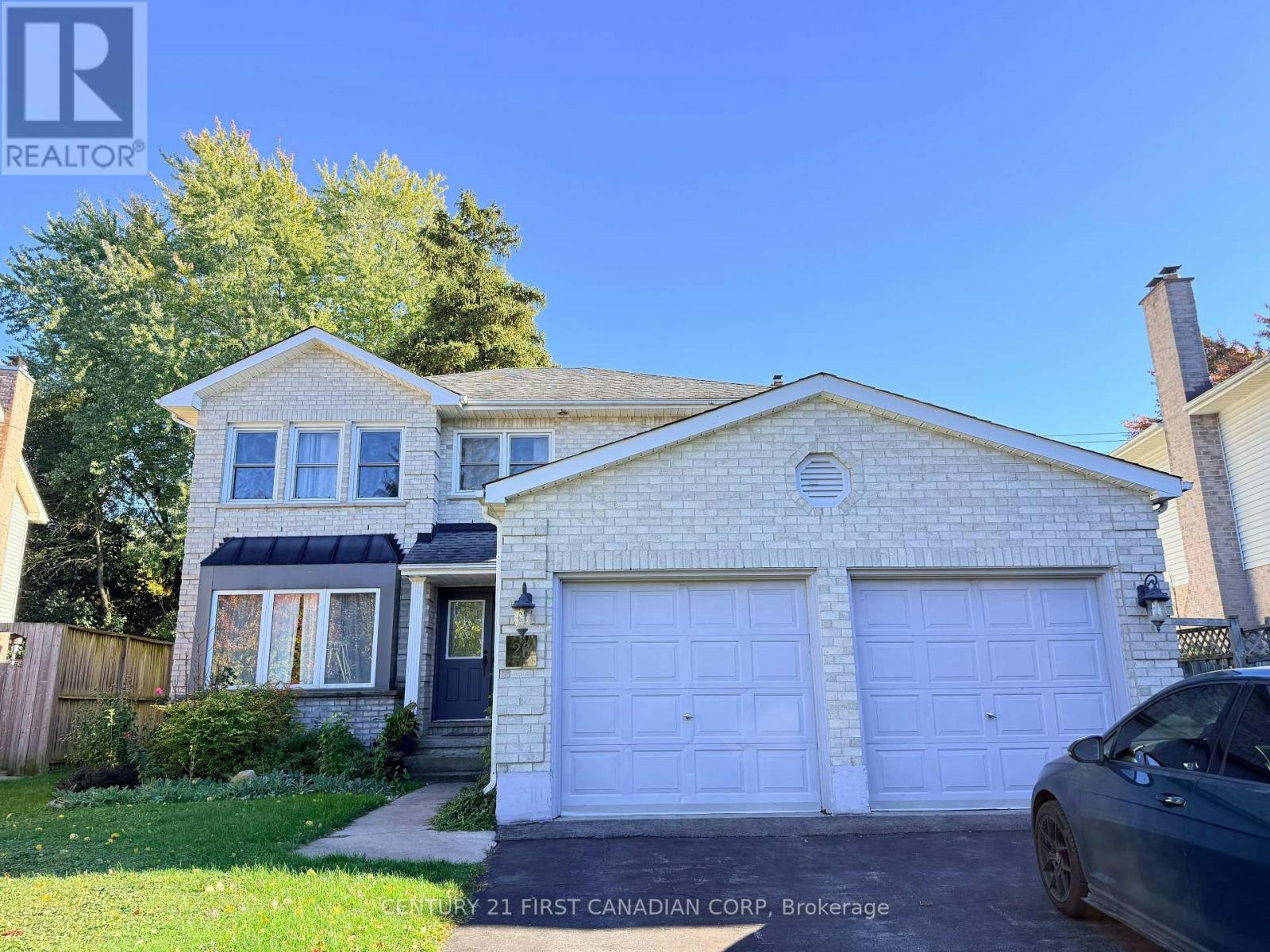 26 Colonial Crescent, London, ON, N6H 4X3