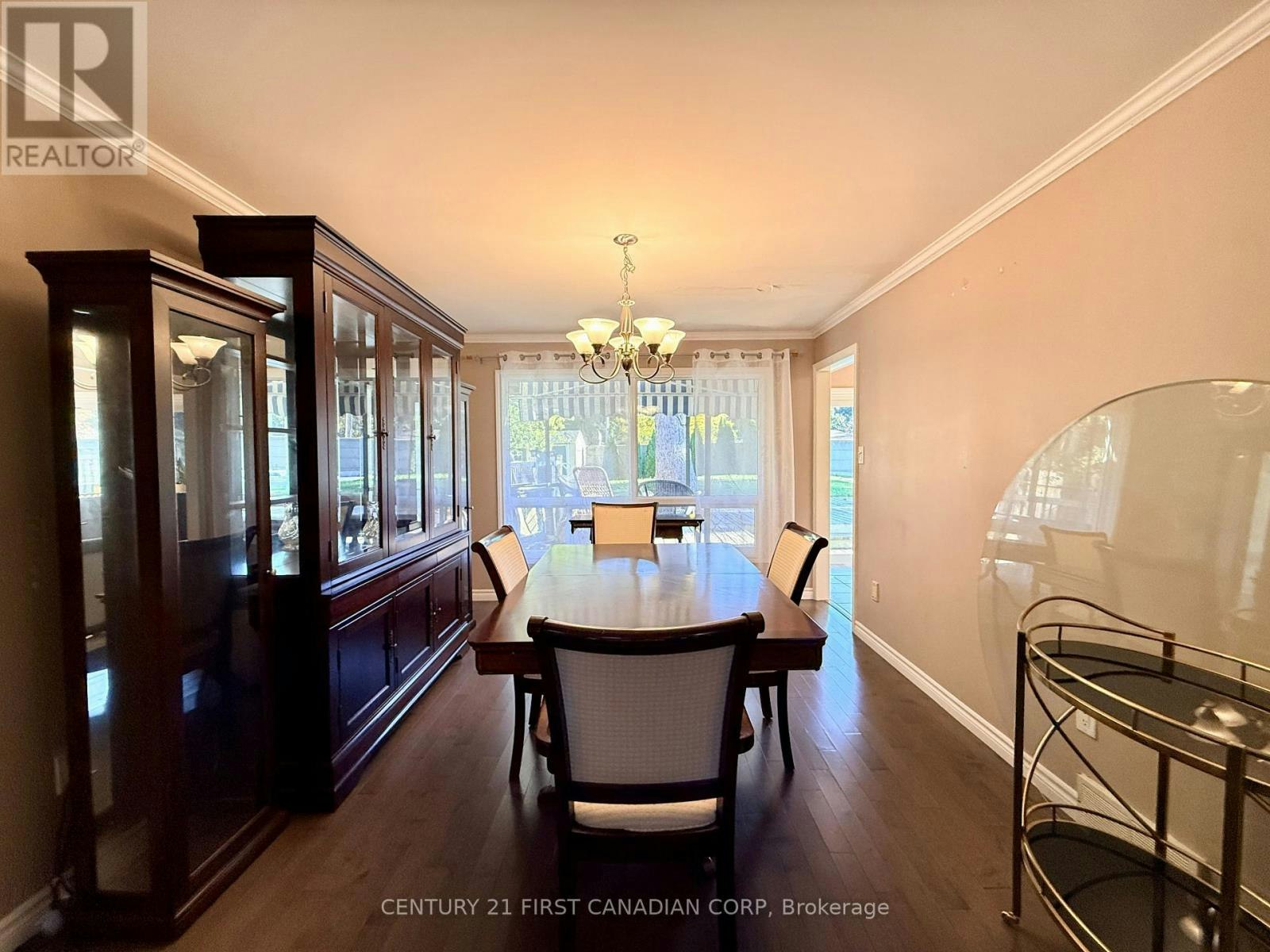 26 Colonial Crescent, London, ON, N6H 4X3 - 10