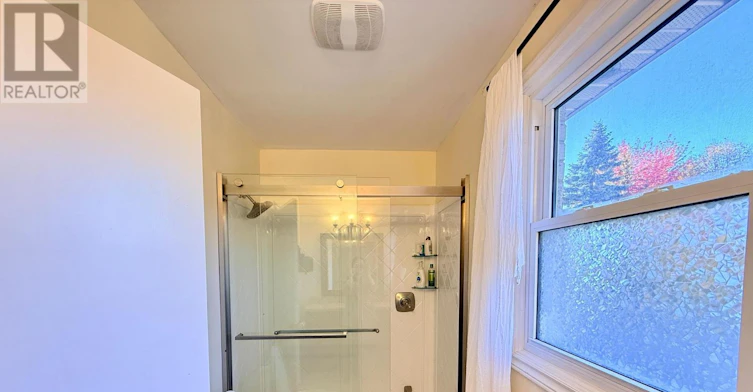 26 Colonial Crescent, London, ON, N6H 4X3 - 23