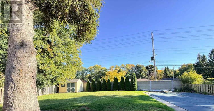 26 Colonial Crescent, London, ON, N6H 4X3 - 35