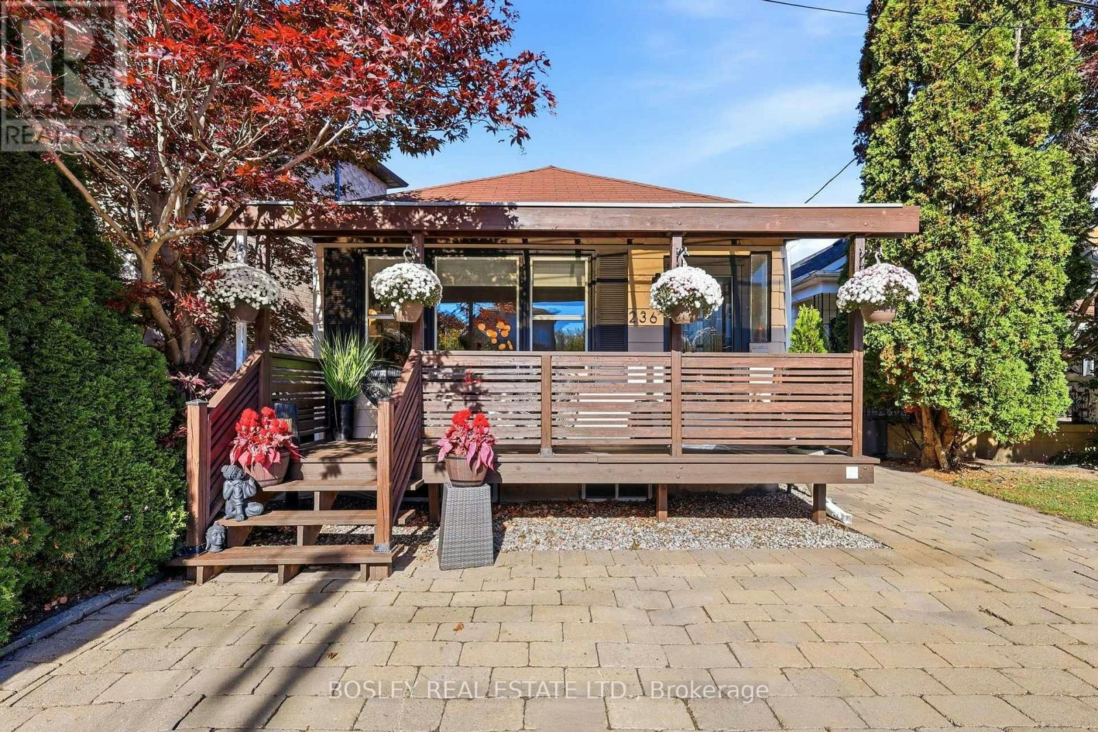 236 Virginia Avenue, Toronto, ON, M4C 2T8